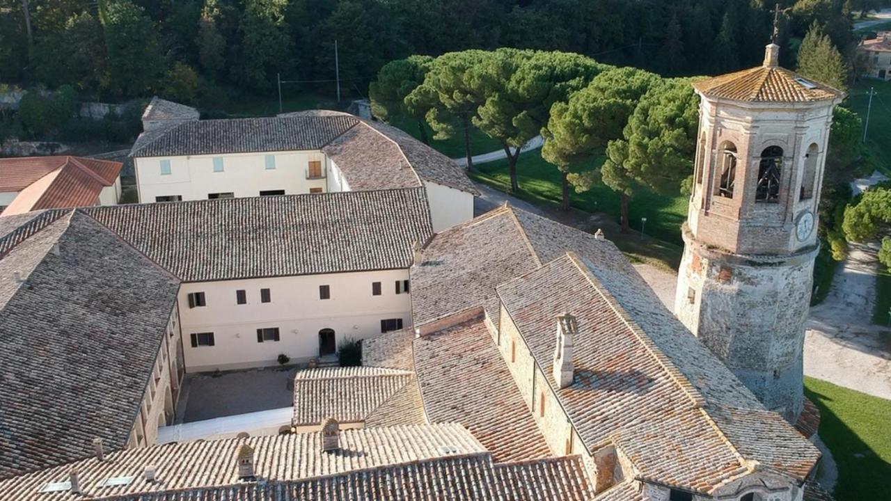 Agriturismo Montecorona ウンベルティデ エクステリア 写真