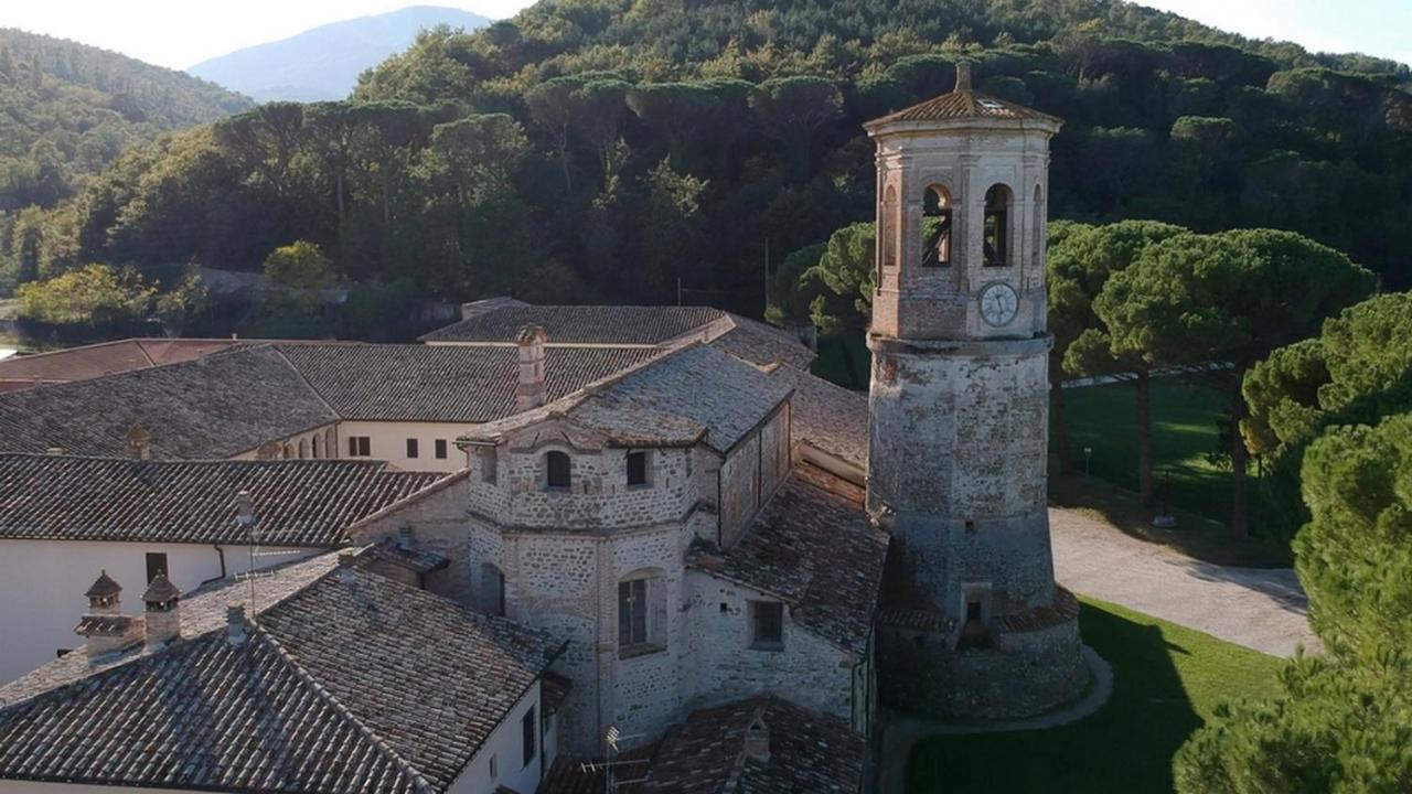 Agriturismo Montecorona ウンベルティデ エクステリア 写真