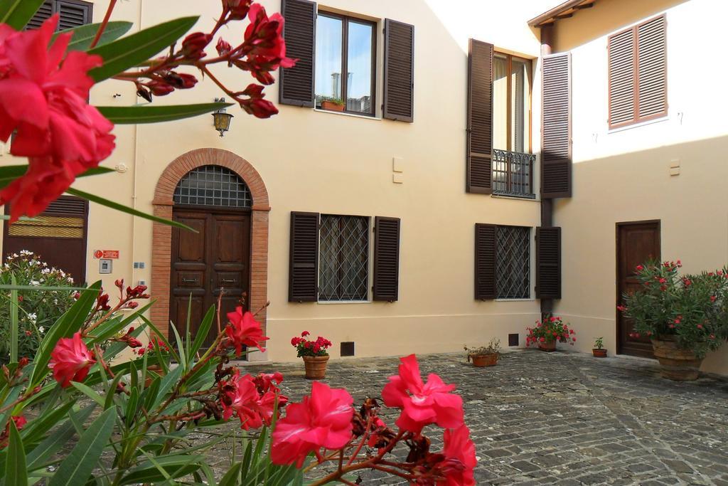 Agriturismo Montecorona ウンベルティデ エクステリア 写真